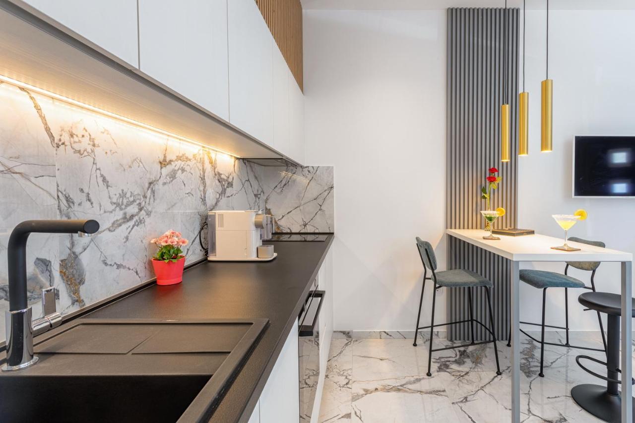 חוואר Villa Capitis In The Center- Exclusive Apartment מראה חיצוני תמונה