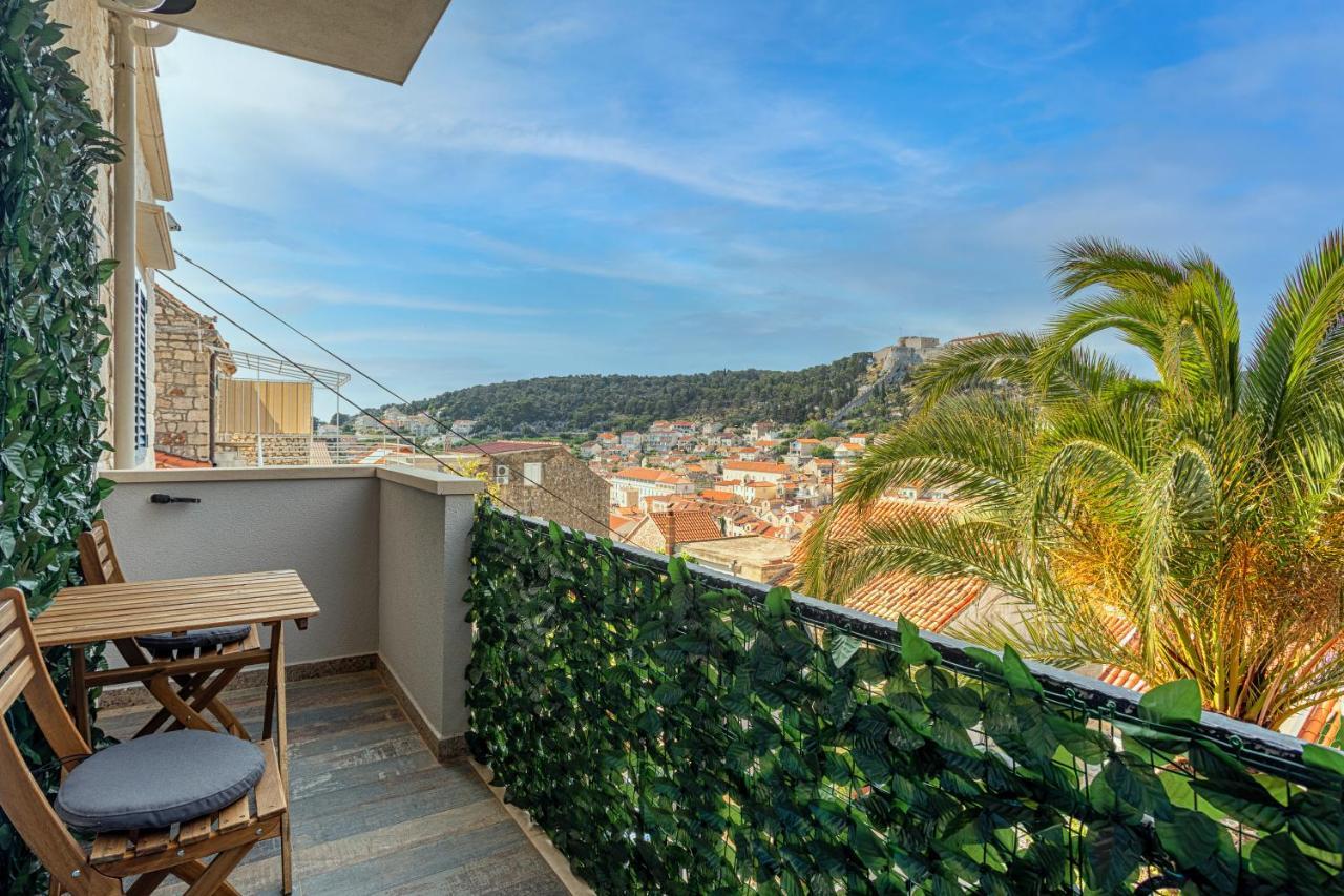 חוואר Villa Capitis In The Center- Exclusive Apartment מראה חיצוני תמונה