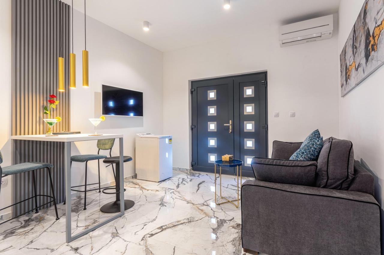 חוואר Villa Capitis In The Center- Exclusive Apartment מראה חיצוני תמונה