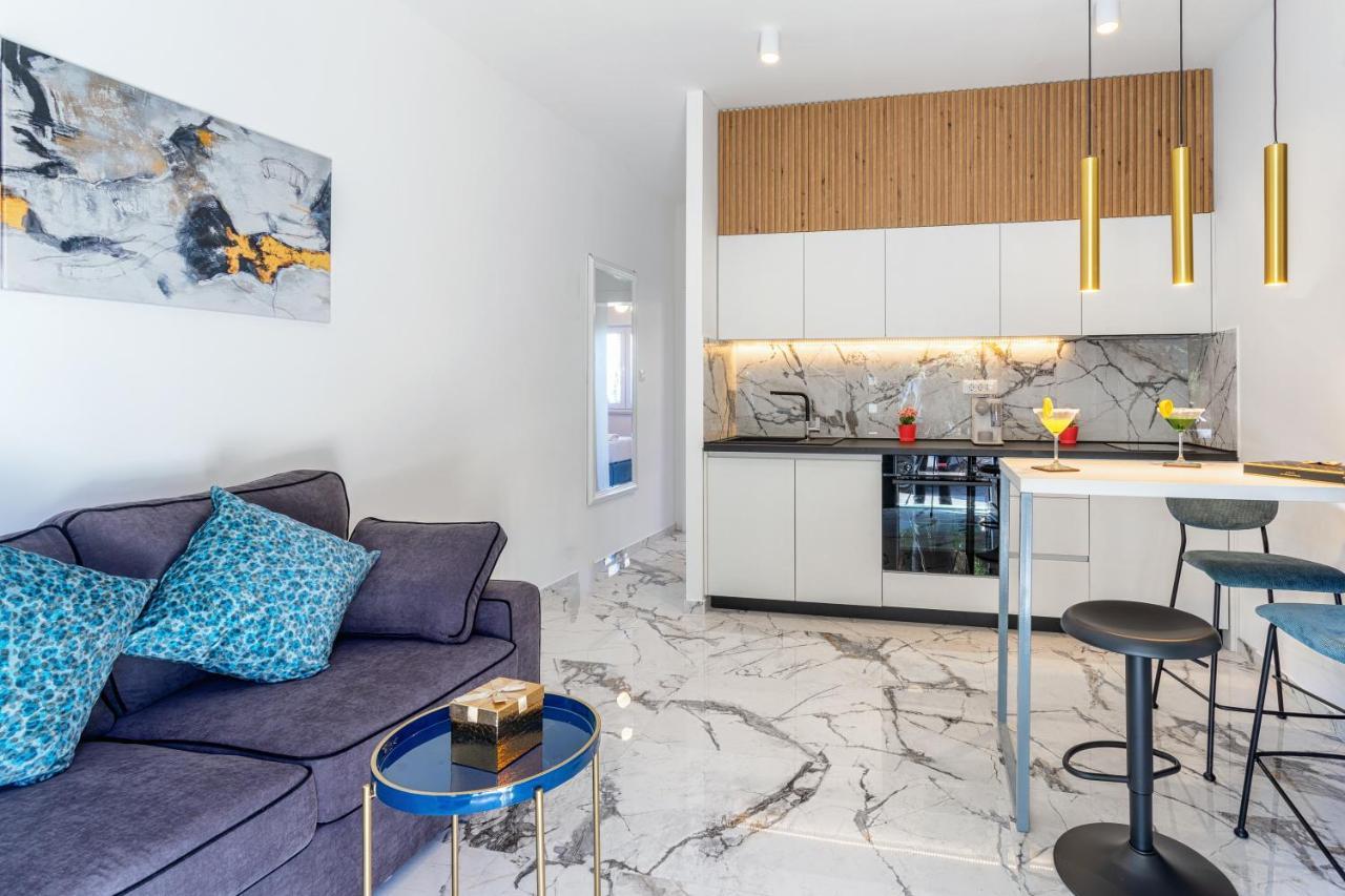חוואר Villa Capitis In The Center- Exclusive Apartment מראה חיצוני תמונה