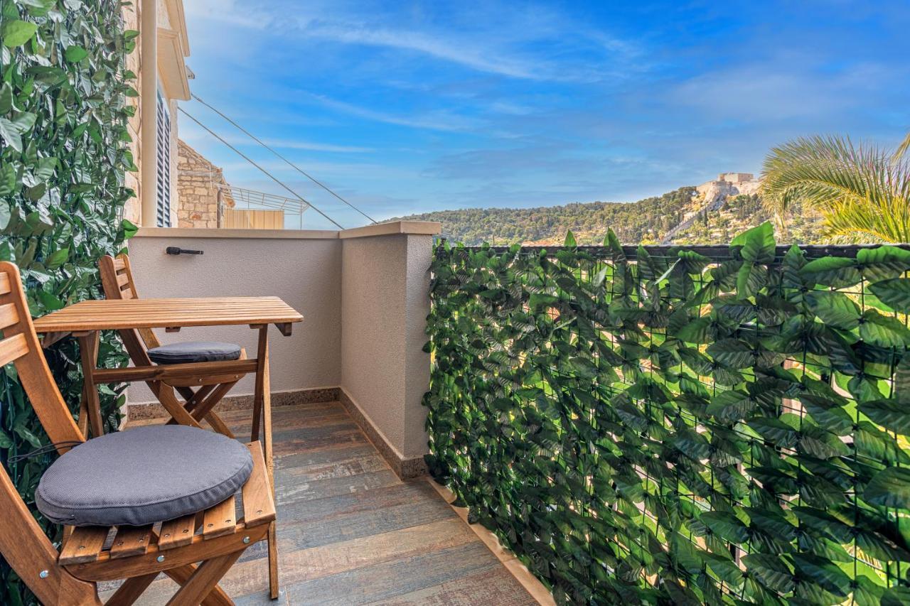 חוואר Villa Capitis In The Center- Exclusive Apartment מראה חיצוני תמונה
